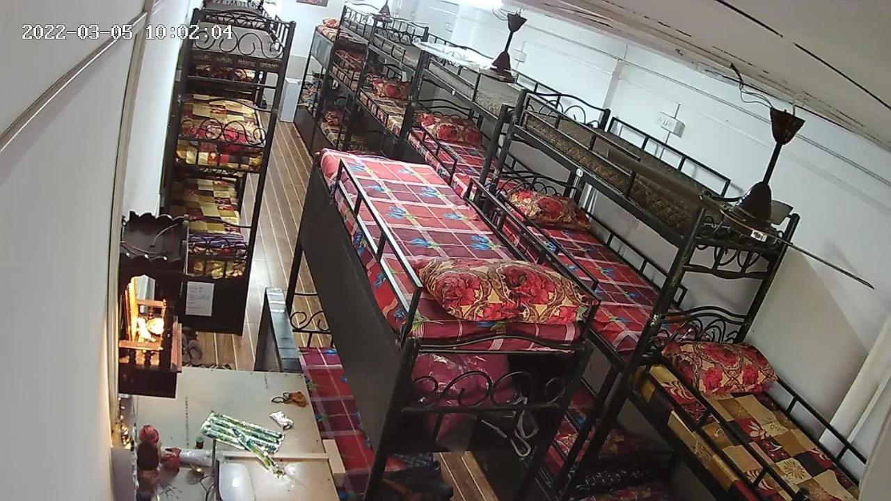 탄 Shree Balaji Ac Dormitory 호스텔 외부 사진